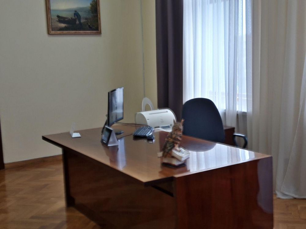 У кабінеті