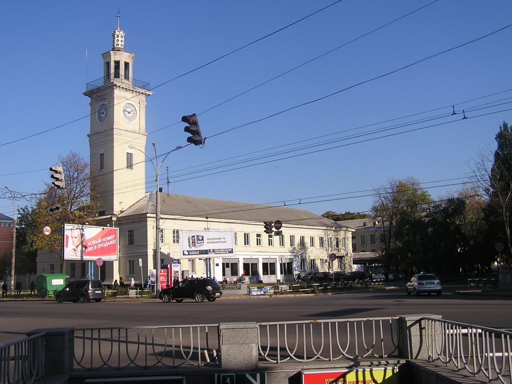Перехрестя вулиць Щевченка та Європейської (Джерело - uk.wikipedia.org)